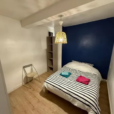 Centre-ville 5 Personnes, Climatise, 2 *