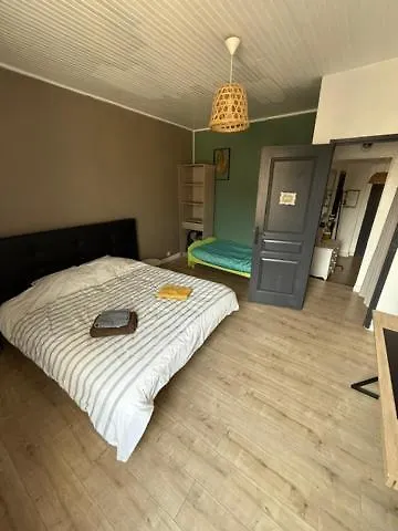 Centre-ville 5 Personnes, Climatise, 2 Apartment *