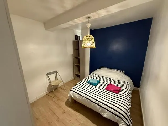 Centre-ville 5 Personnes, Climatise, 2 *